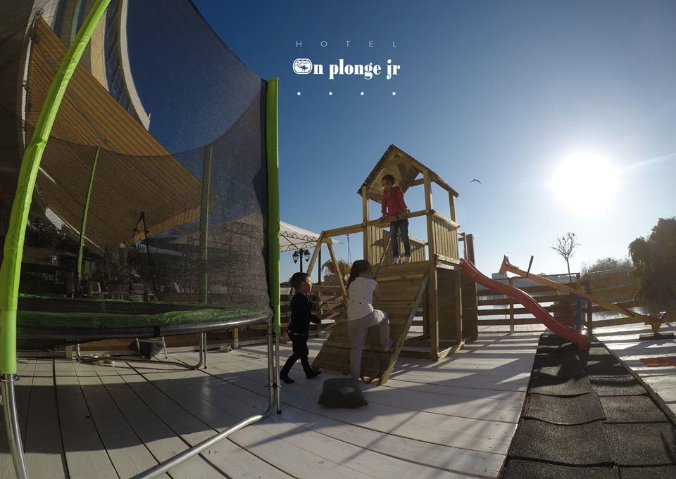 Hotel On Plonge Junior Mamaia Εξωτερικό φωτογραφία